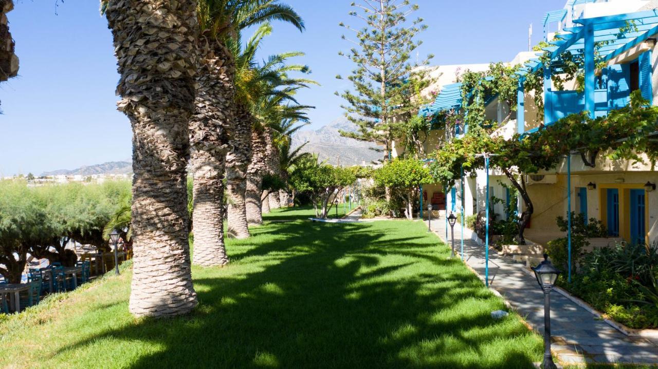 Aparthotel Artemis Makrýgialos Esterno foto