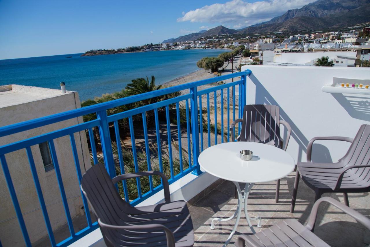 Aparthotel Artemis Makrýgialos Esterno foto