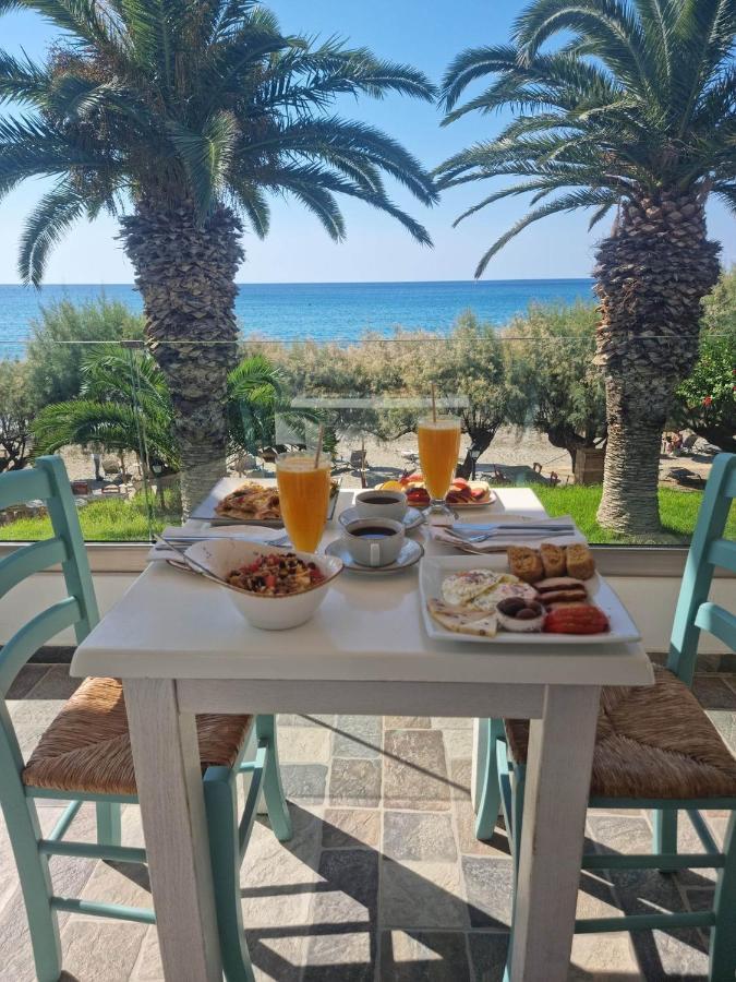 Aparthotel Artemis Makrýgialos Esterno foto