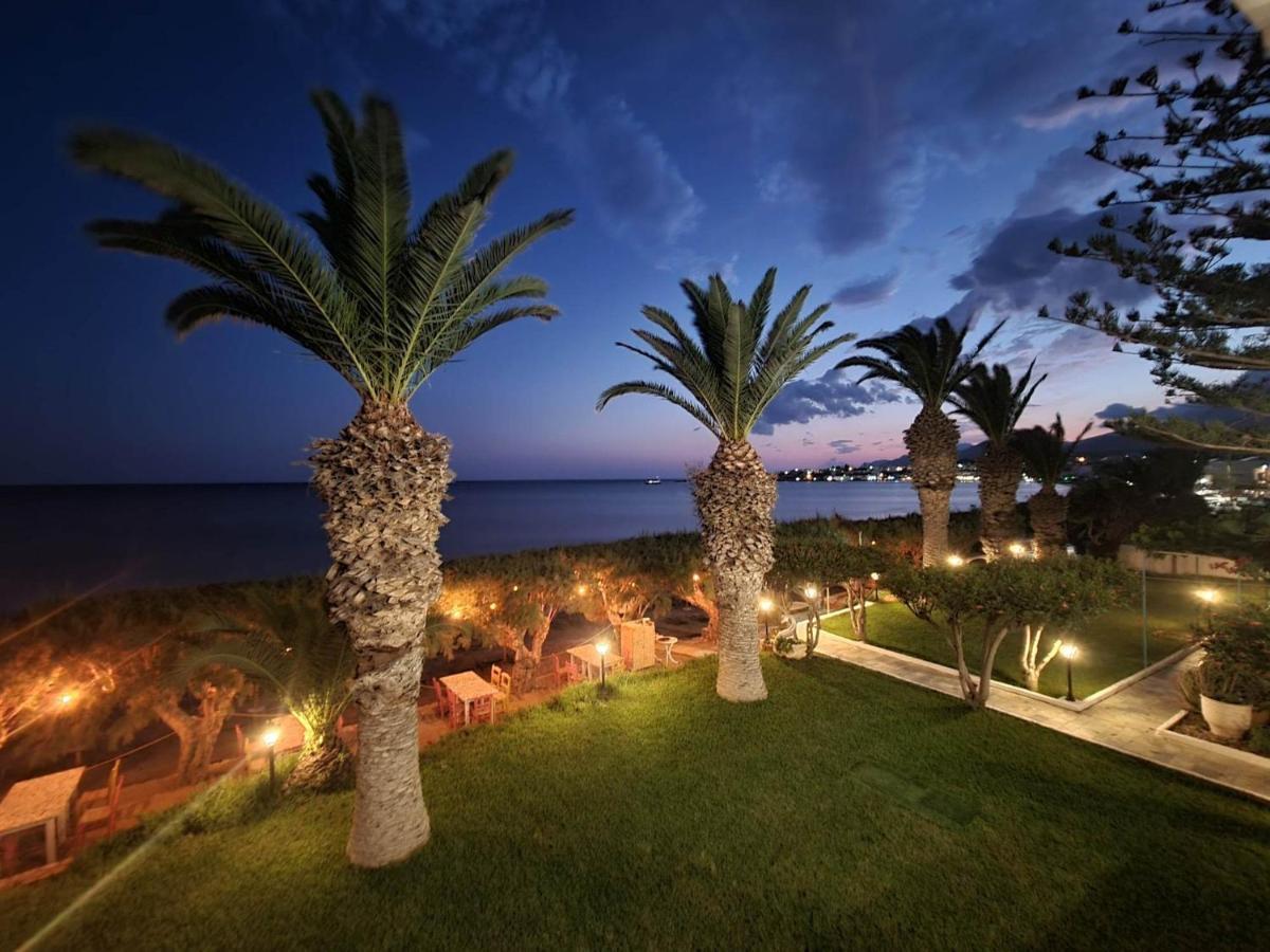 Aparthotel Artemis Makrýgialos Esterno foto